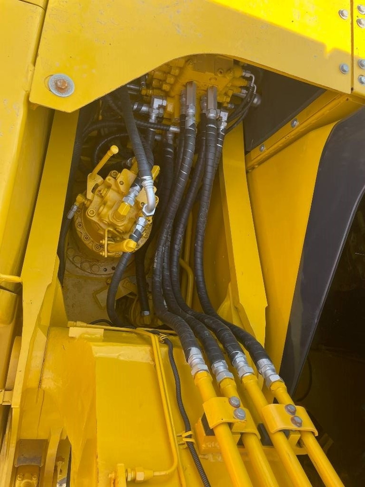 Komatsu PC 160 LC  - Ερπυστριοφόρος εκσκαφέας: φωτογραφία 3 Komatsu PC 160 LC  - Ερπυστριοφόρος εκσκαφέας: φωτογραφία 3