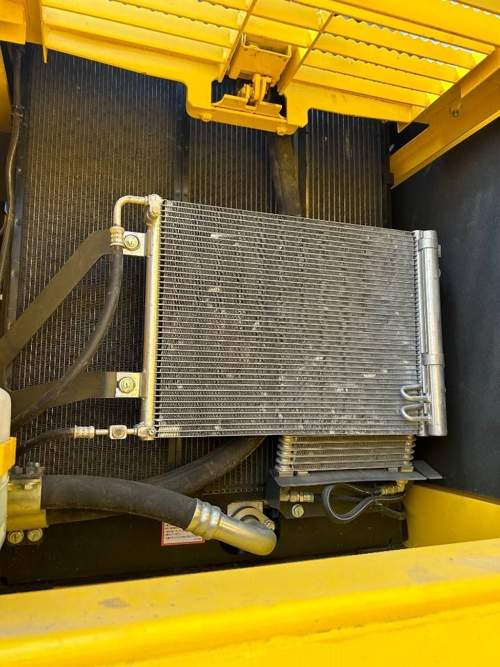 Komatsu PC 240 LC - Ερπυστριοφόρος εκσκαφέας: φωτογραφία 2 Komatsu PC 240 LC - Ερπυστριοφόρος εκσκαφέας: φωτογραφία 2