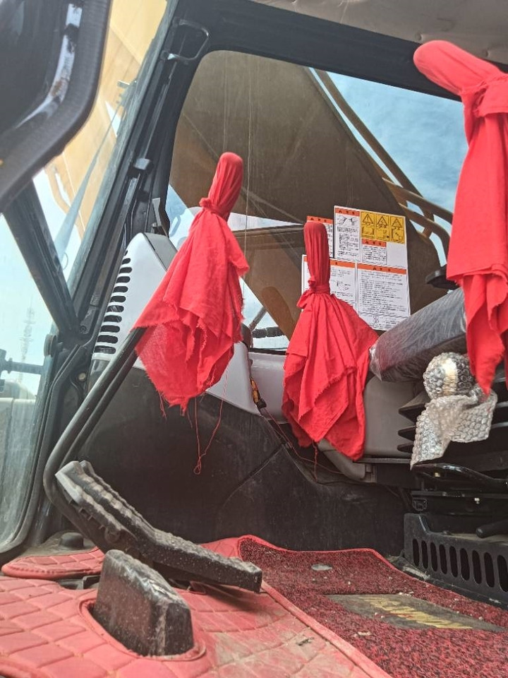 Komatsu PC 350 - Ερπυστριοφόρος εκσκαφέας: φωτογραφία 5 Komatsu PC 350 - Ερπυστριοφόρος εκσκαφέας: φωτογραφία 5