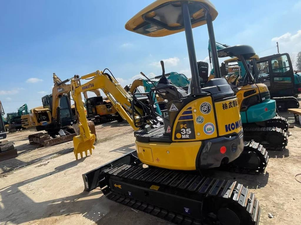 Komatsu PC 35 - Μίνι εκσκαφέας: φωτογραφία 1 Komatsu PC 35 - Μίνι εκσκαφέας: φωτογραφία 1