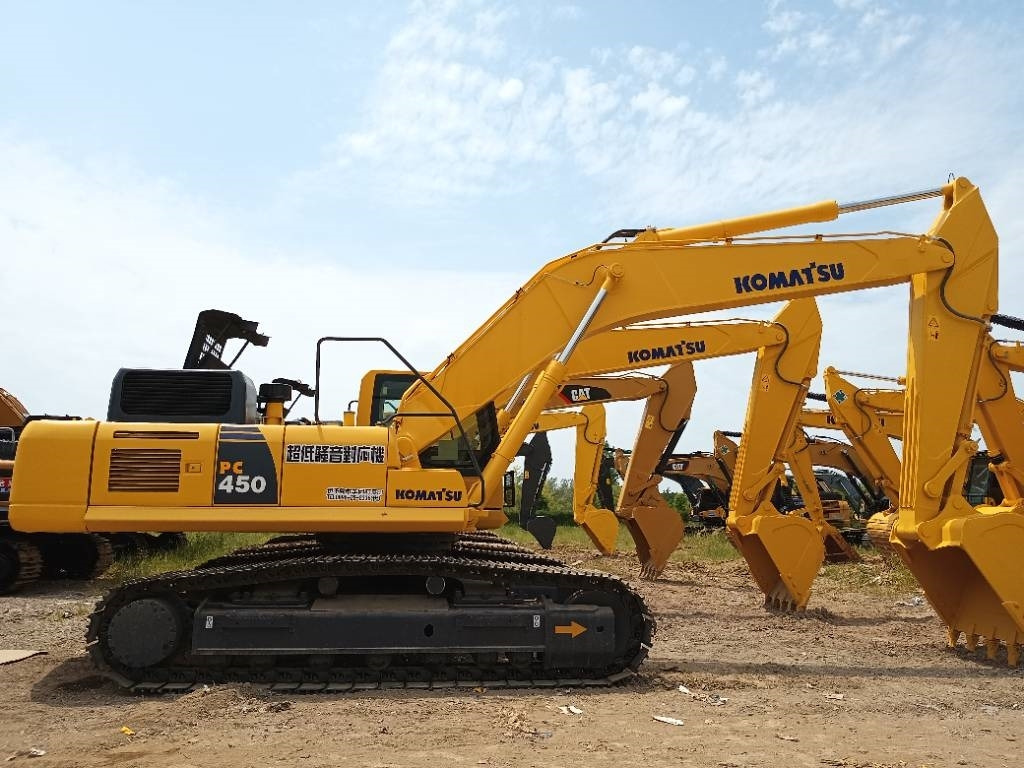 Komatsu PC 450 - Ερπυστριοφόρος εκσκαφέας: φωτογραφία 1 Komatsu PC 450 - Ερπυστριοφόρος εκσκαφέας: φωτογραφία 1