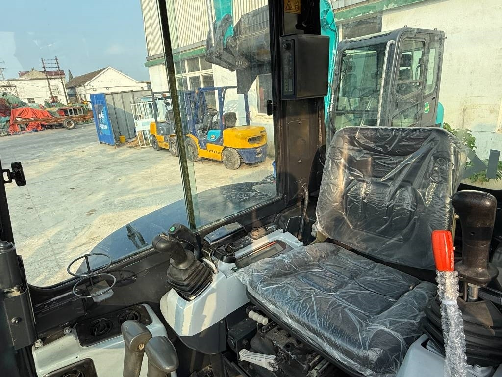 Νέα Ερπυστριοφόρος εκσκαφέας Kubota KX 165: φωτογραφία 7