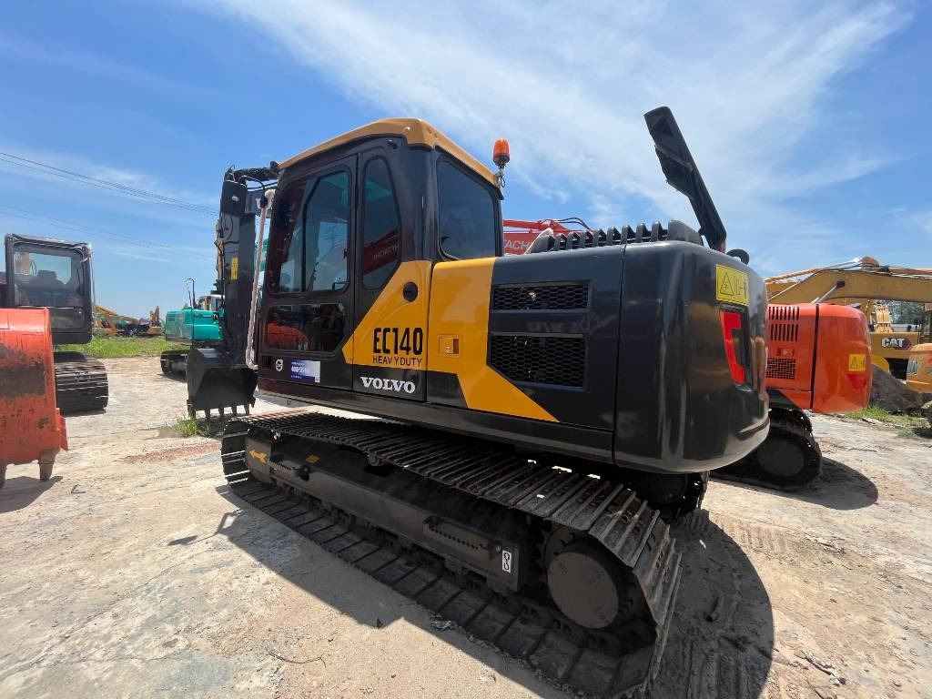 Volvo EC 140 - Ερπυστριοφόρος εκσκαφέας: φωτογραφία 1 Volvo EC 140 - Ερπυστριοφόρος εκσκαφέας: φωτογραφία 1