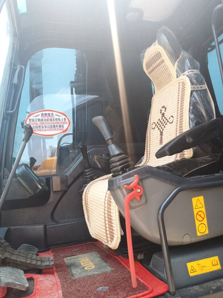 Volvo EC 240 - Ερπυστριοφόρος εκσκαφέας: φωτογραφία 5 Volvo EC 240 - Ερπυστριοφόρος εκσκαφέας: φωτογραφία 5