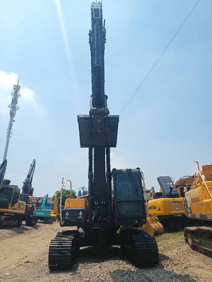 Volvo EC 240 - Ερπυστριοφόρος εκσκαφέας: φωτογραφία 3 Volvo EC 240 - Ερπυστριοφόρος εκσκαφέας: φωτογραφία 3