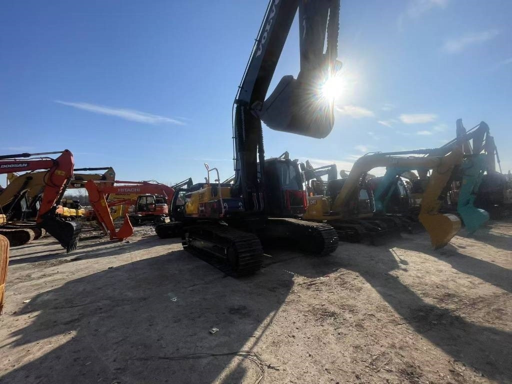 Volvo EC300 - Ερπυστριοφόρος εκσκαφέας: φωτογραφία 3 Volvo EC300 - Ερπυστριοφόρος εκσκαφέας: φωτογραφία 3