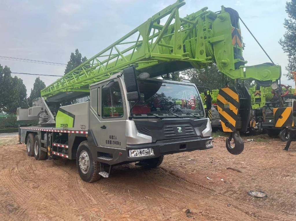 Zoomlion ZTC 500 V - Γερανός παντός εδάφους: φωτογραφία 5 Zoomlion ZTC 500 V - Γερανός παντός εδάφους: φωτογραφία 5