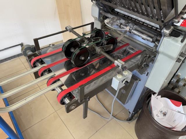 Stahl T 36/4-F - Διπλωτική μηχανή: φωτογραφία 3 Stahl T 36/4-F - Διπλωτική μηχανή: φωτογραφία 3