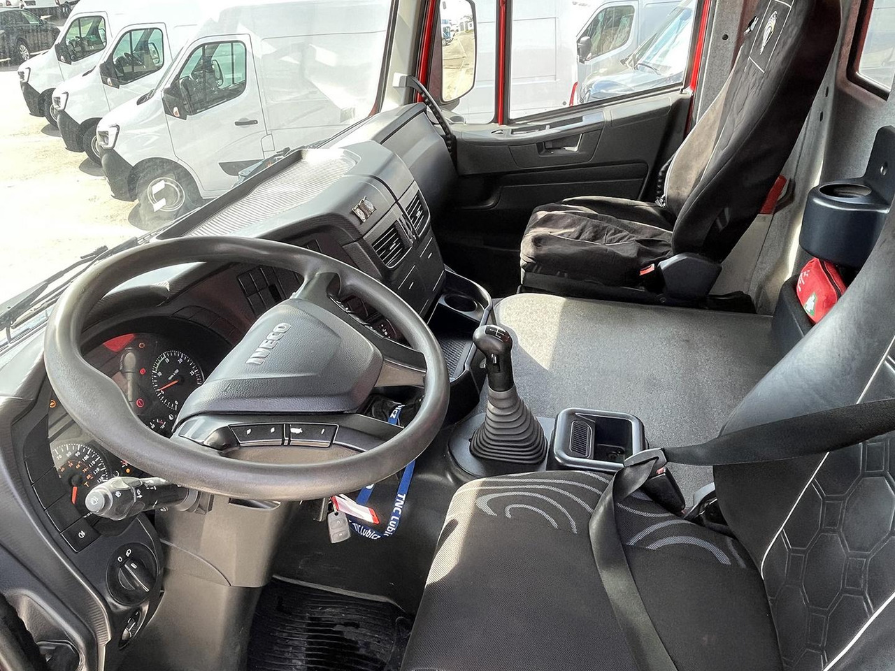 Φορτηγό ανατρεπόμενο Iveco TRAKKER 8x4, 450, Sklápač: φωτογραφία 15 Φορτηγό ανατρεπόμενο Iveco TRAKKER 8x4, 450, Sklápač: φωτογραφία 15