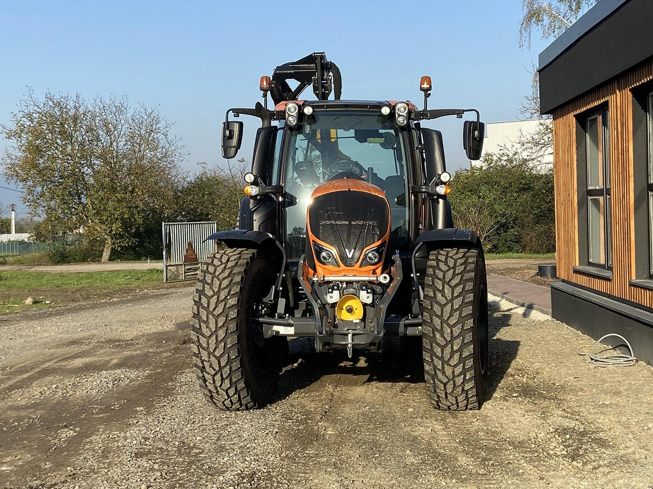 Valtra N, 49 AWI, 134 - Τρακτέρ: φωτογραφία 4 Valtra N, 49 AWI, 134 - Τρακτέρ: φωτογραφία 4