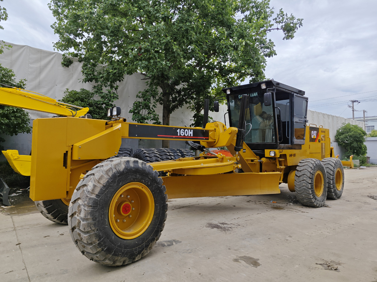 CATERPILLAR 160h  used cat motor grader - Γκρέιντερ: φωτογραφία 1 CATERPILLAR 160h  used cat motor grader - Γκρέιντερ: φωτογραφία 1