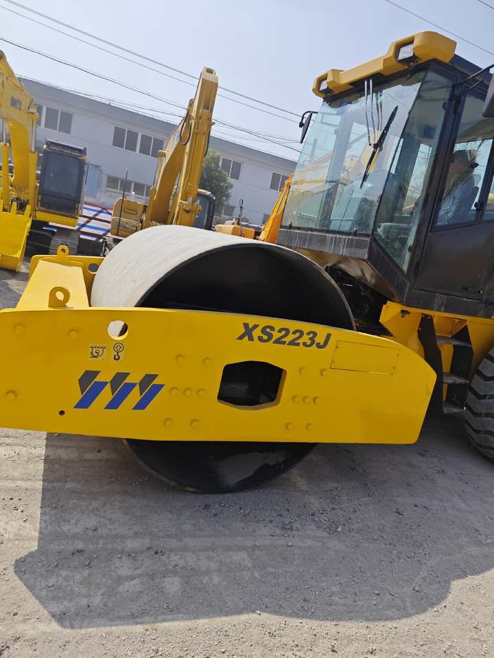 XCMG XS223J used xcmg road roller - Οδοστρωτήρες: φωτογραφία 4 XCMG XS223J used xcmg road roller - Οδοστρωτήρες: φωτογραφία 4