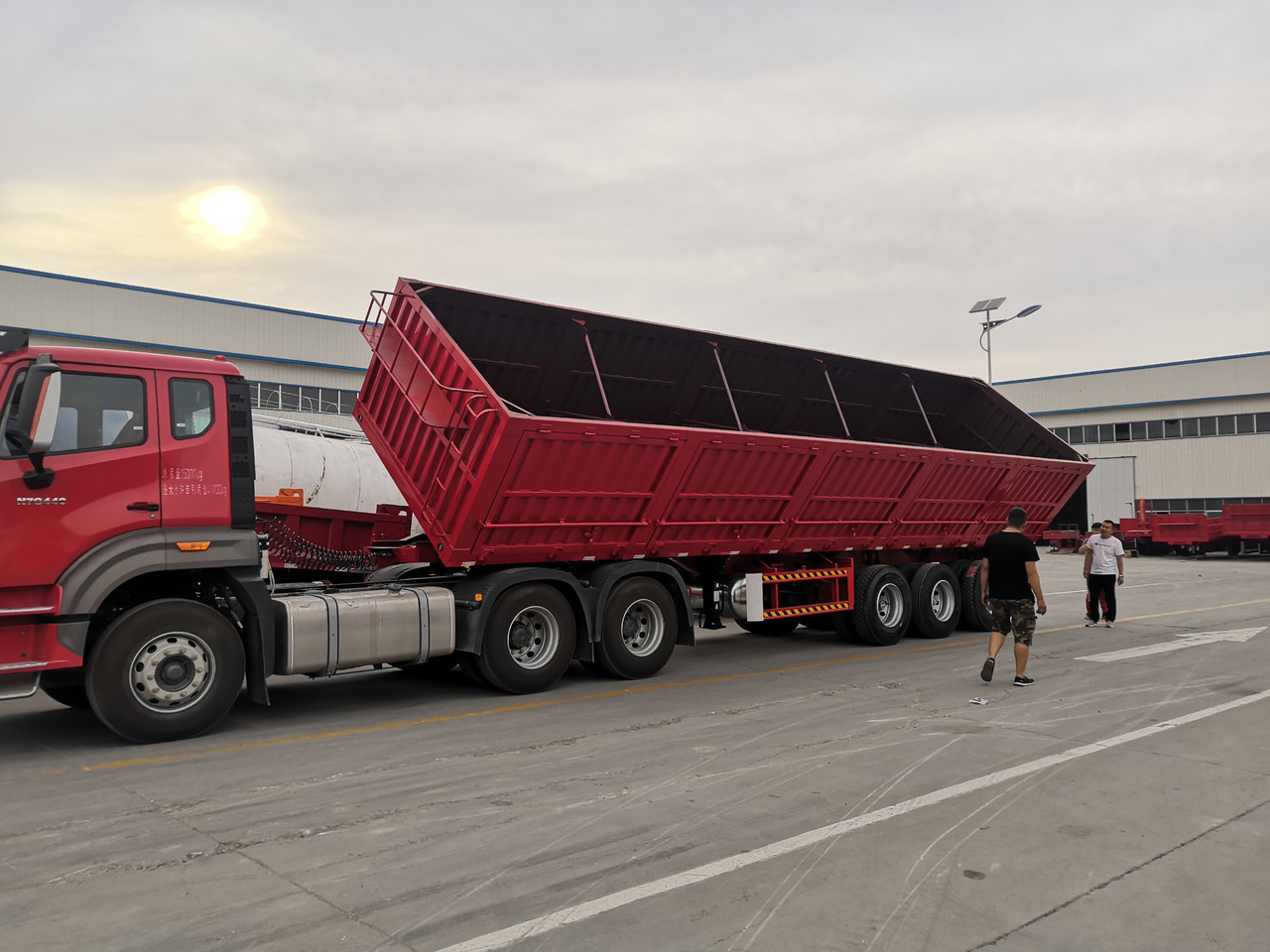 JSIE JSIE9400ZXC - Επικαθήμενο ανατρεπόμενο: φωτογραφία 1 JSIE JSIE9400ZXC - Επικαθήμενο ανατρεπόμενο: φωτογραφία 1