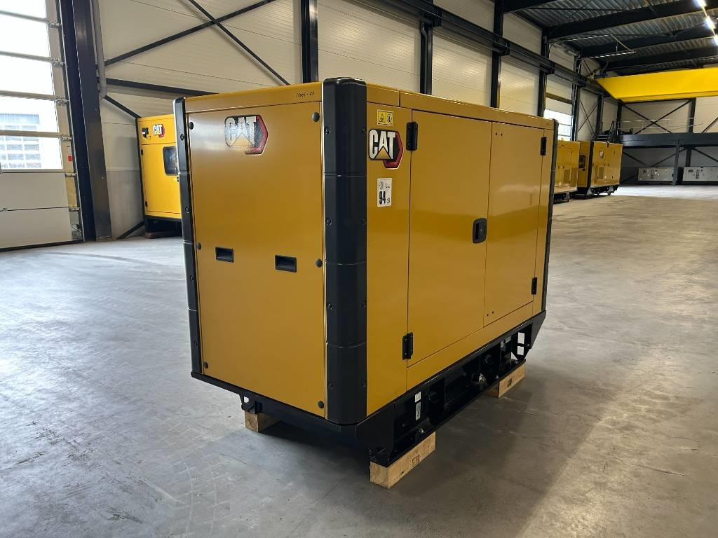 CAT DE33E0 - 33 kVA Generator - DPX-18004 - Βιομηχανική γεννήτρια: φωτογραφία 3 CAT DE33E0 - 33 kVA Generator - DPX-18004 - Βιομηχανική γεννήτρια: φωτογραφία 3