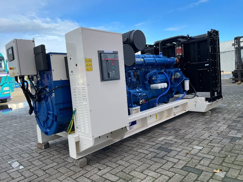FG Wilson P1250-1 - 1250 kVA Open Genset - DPX-16028-O - Βιομηχανική γεννήτρια: φωτογραφία 5 FG Wilson P1250-1 - 1250 kVA Open Genset - DPX-16028-O - Βιομηχανική γεννήτρια: φωτογραφία 5