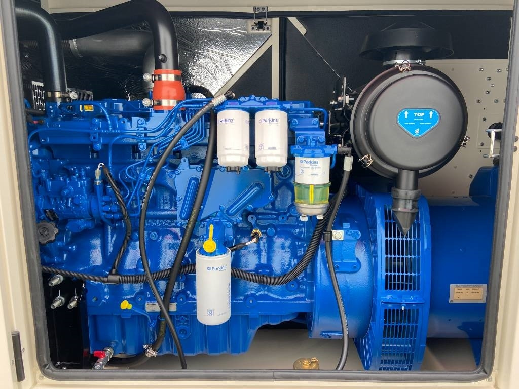 FG Wilson P165-5 - 165 kVA Genset - DPX-16010 - Βιομηχανική γεννήτρια: φωτογραφία 4 FG Wilson P165-5 - 165 kVA Genset - DPX-16010 - Βιομηχανική γεννήτρια: φωτογραφία 4