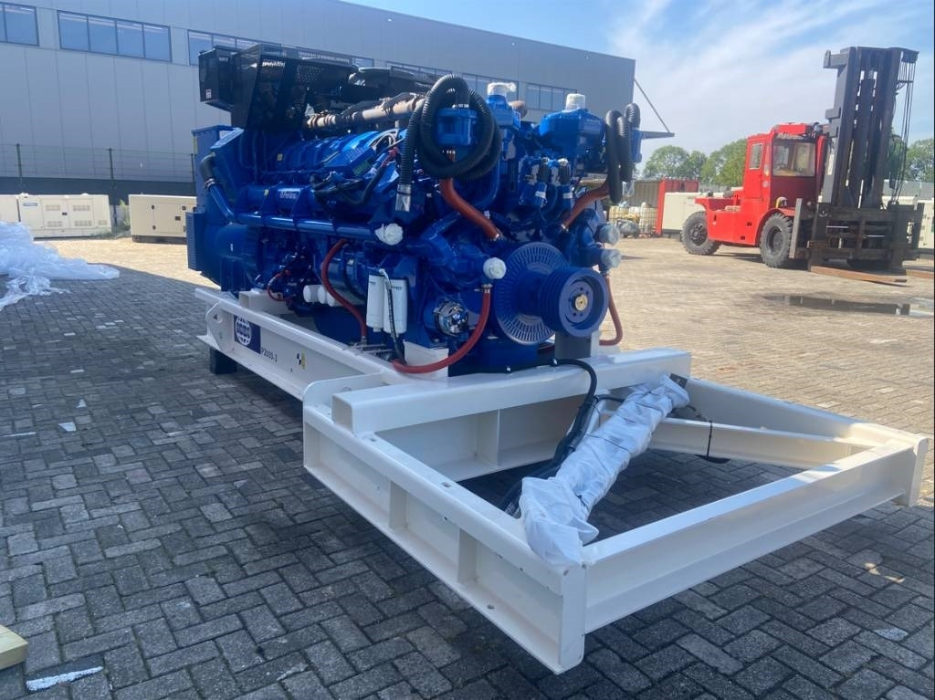 FG Wilson P2000-3 - 2000 kVA Open Genset - DPX-16033-O - Βιομηχανική γεννήτρια: φωτογραφία 3 FG Wilson P2000-3 - 2000 kVA Open Genset - DPX-16033-O - Βιομηχανική γεννήτρια: φωτογραφία 3