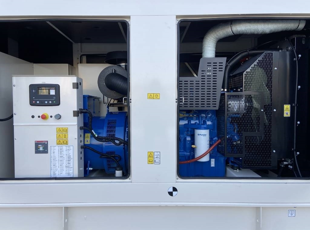 FG Wilson P250 - 250 kVA Genset - DPX-16013 - Βιομηχανική γεννήτρια: φωτογραφία 4 FG Wilson P250 - 250 kVA Genset - DPX-16013 - Βιομηχανική γεννήτρια: φωτογραφία 4