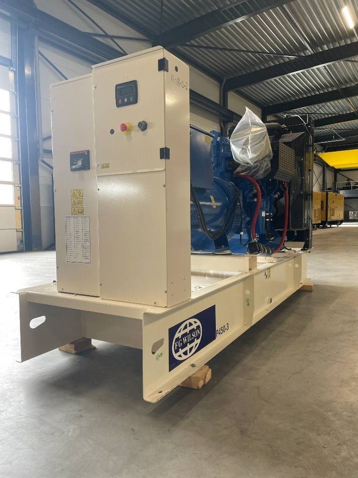 FG Wilson P450-3 - 450 kVA Open Genset - DPX-16018-O - Βιομηχανική γεννήτρια: φωτογραφία 3 FG Wilson P450-3 - 450 kVA Open Genset - DPX-16018-O - Βιομηχανική γεννήτρια: φωτογραφία 3