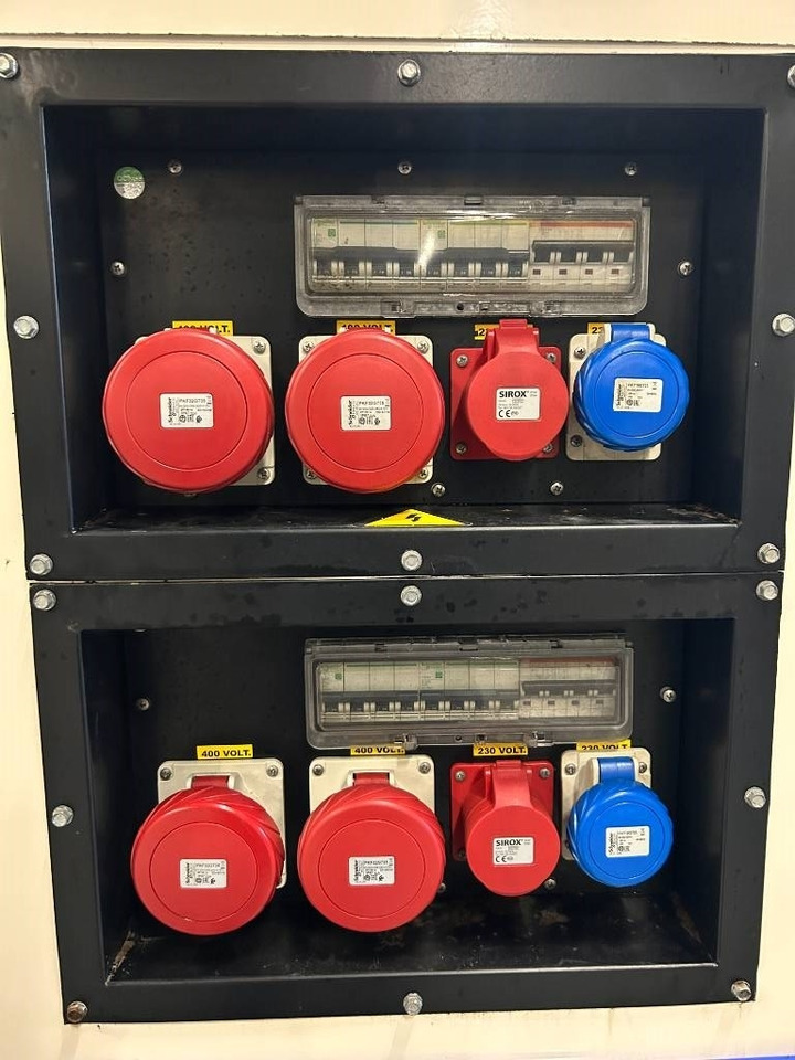 FG Wilson P88-3 - Alternator broken - Genset - DPX-12653 - Βιομηχανική γεννήτρια: φωτογραφία 4 FG Wilson P88-3 - Alternator broken - Genset - DPX-12653 - Βιομηχανική γεννήτρια: φωτογραφία 4