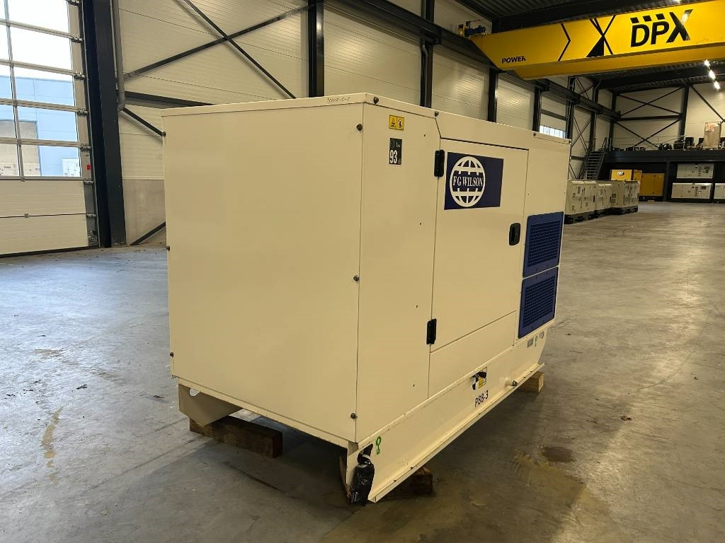 FG Wilson P88-3 - Alternator broken - Genset - DPX-12653 - Βιομηχανική γεννήτρια: φωτογραφία 5 FG Wilson P88-3 - Alternator broken - Genset - DPX-12653 - Βιομηχανική γεννήτρια: φωτογραφία 5