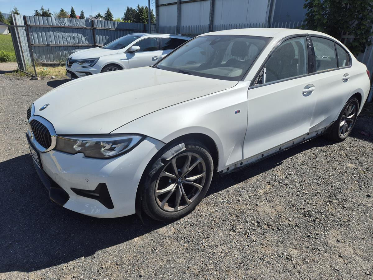 BMW 318 I SPORT LINE SEDAN - Λιμουζίνα/ Sedan: φωτογραφία 2 BMW 318 I SPORT LINE SEDAN - Λιμουζίνα/ Sedan: φωτογραφία 2
