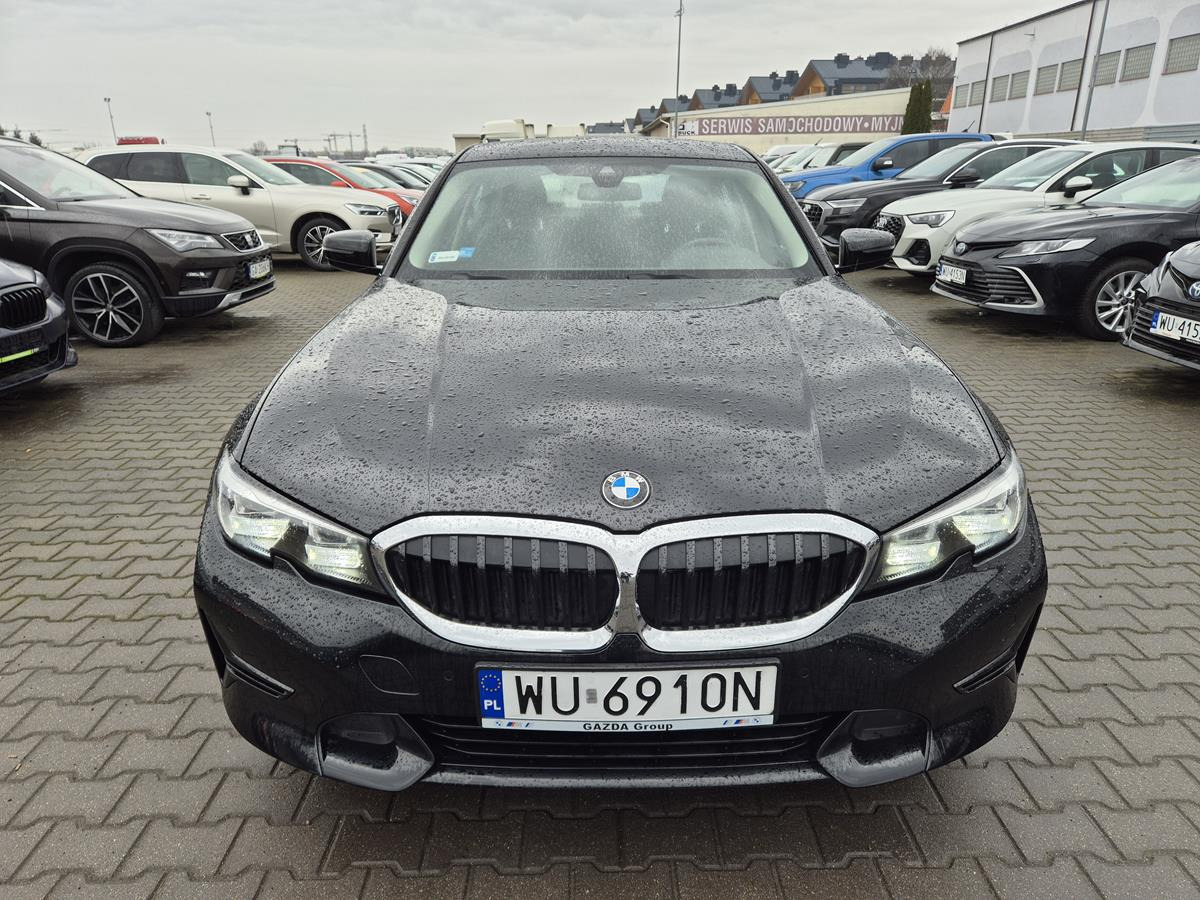 BMW 320I XDRIVE SEDAN - Αυτοκίνητο: φωτογραφία 2 BMW 320I XDRIVE SEDAN - Αυτοκίνητο: φωτογραφία 2