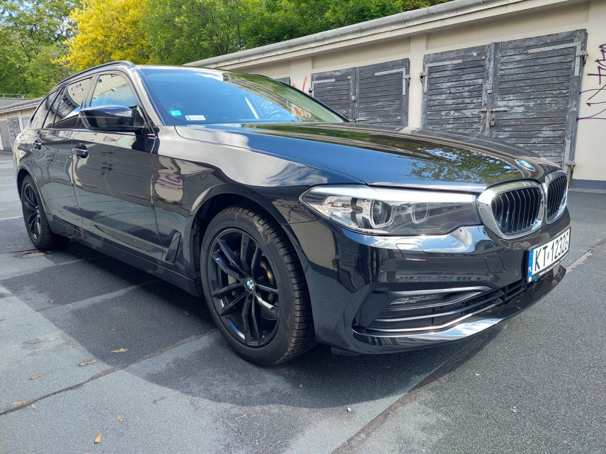 BMW 530I XDRIVE KOMBI - Αυτοκίνητο: φωτογραφία 1 BMW 530I XDRIVE KOMBI - Αυτοκίνητο: φωτογραφία 1