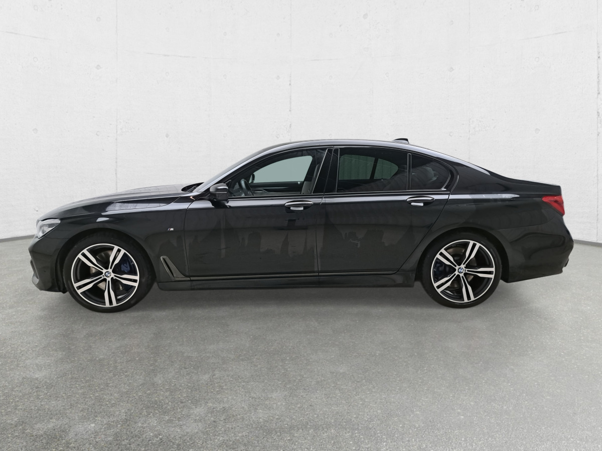 BMW 750d xDrive SEDAN - Λιμουζίνα/ Sedan: φωτογραφία 5 BMW 750d xDrive SEDAN - Λιμουζίνα/ Sedan: φωτογραφία 5