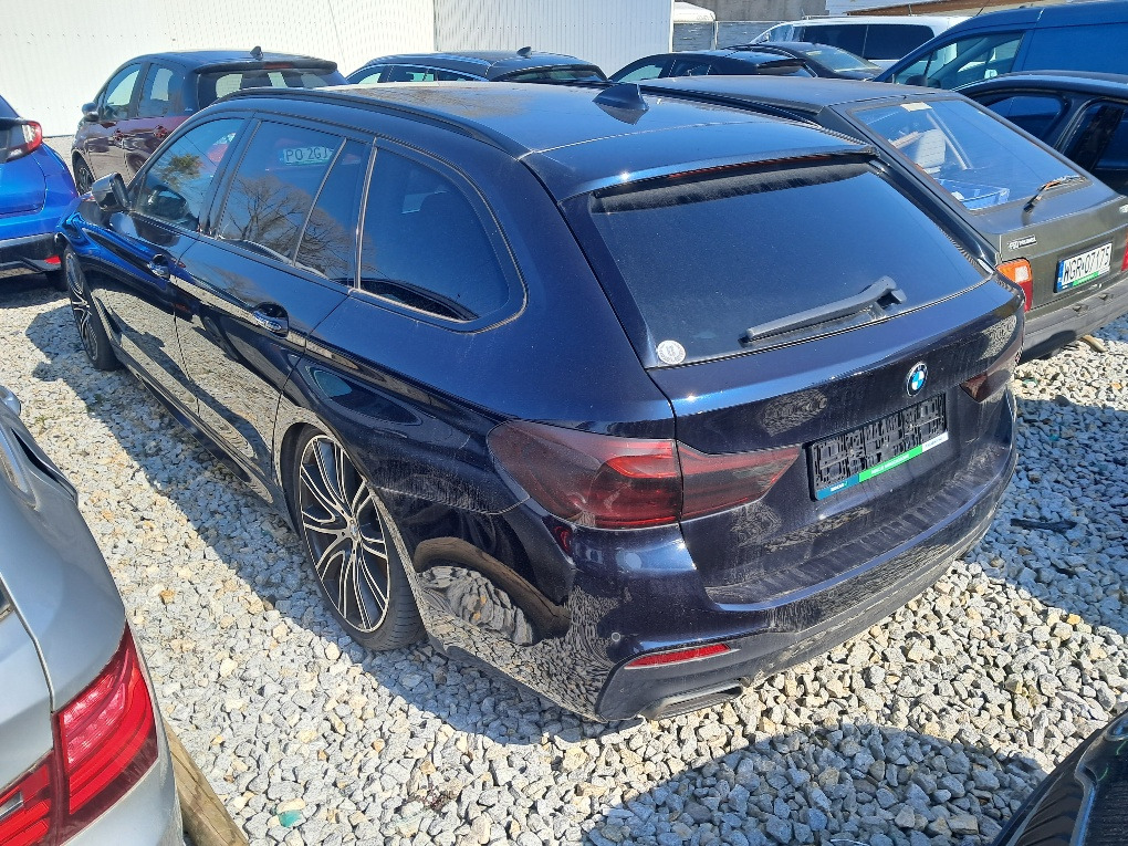 BMW M550D XDRIVE KOMBI - Αυτοκίνητο: φωτογραφία 4 BMW M550D XDRIVE KOMBI - Αυτοκίνητο: φωτογραφία 4