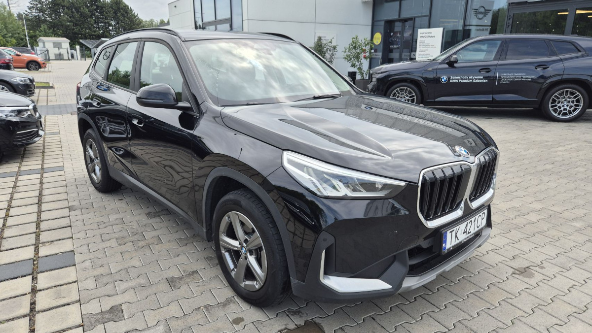 SUV BMW X1 SUV: φωτογραφία 1