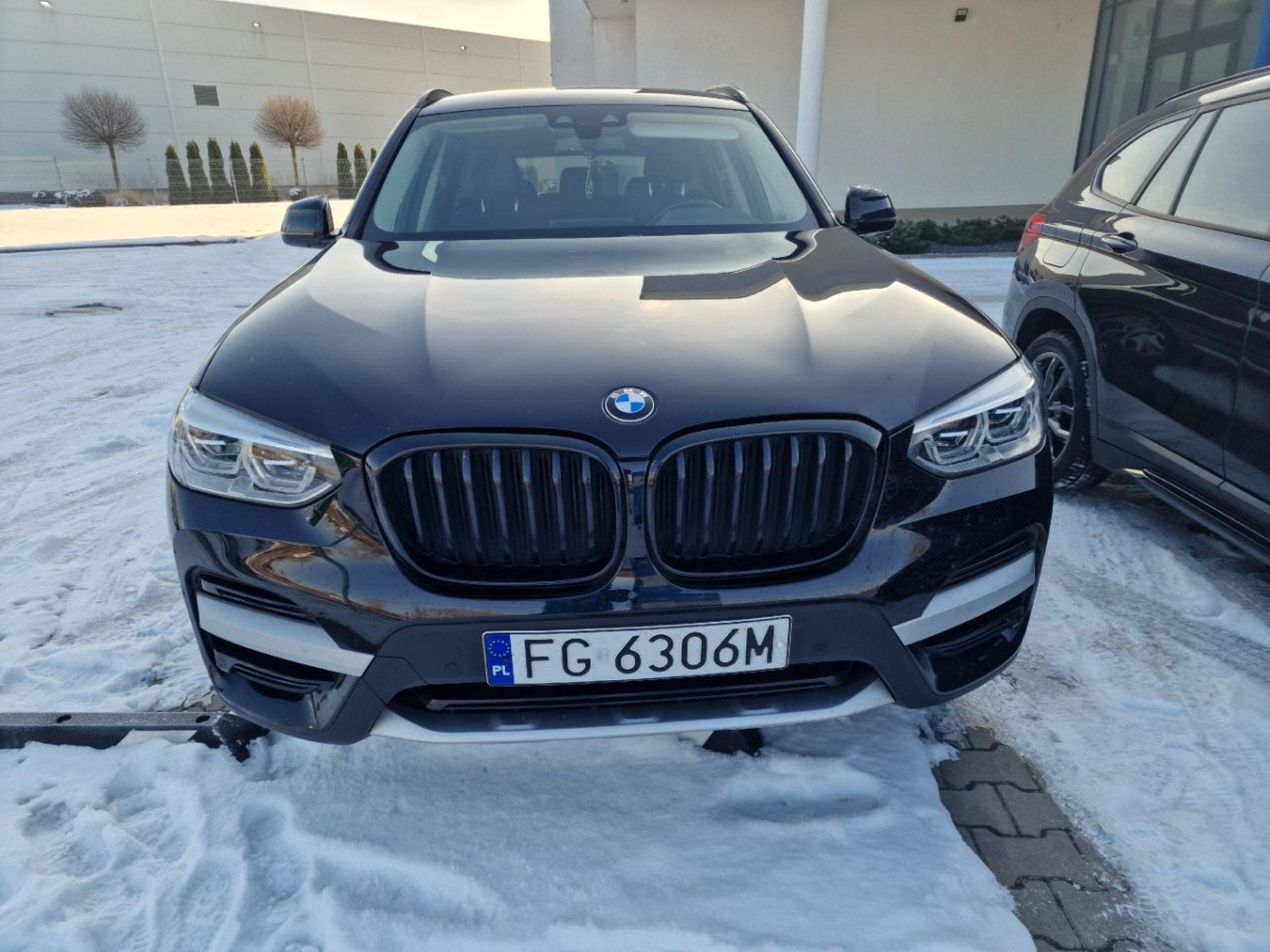 BMW X3 xDrive30e xLine SUV - SUV: φωτογραφία 5 BMW X3 xDrive30e xLine SUV - SUV: φωτογραφία 5