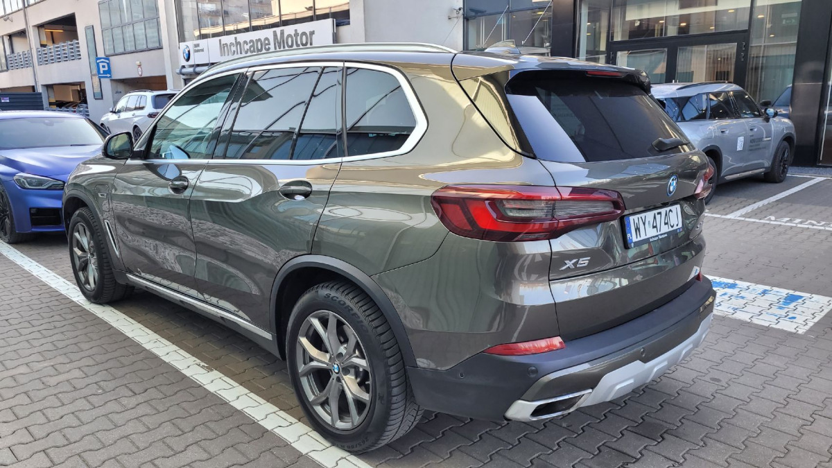 BMW X5 xDrive45e aut SUV - SUV: φωτογραφία 4 BMW X5 xDrive45e aut SUV - SUV: φωτογραφία 4