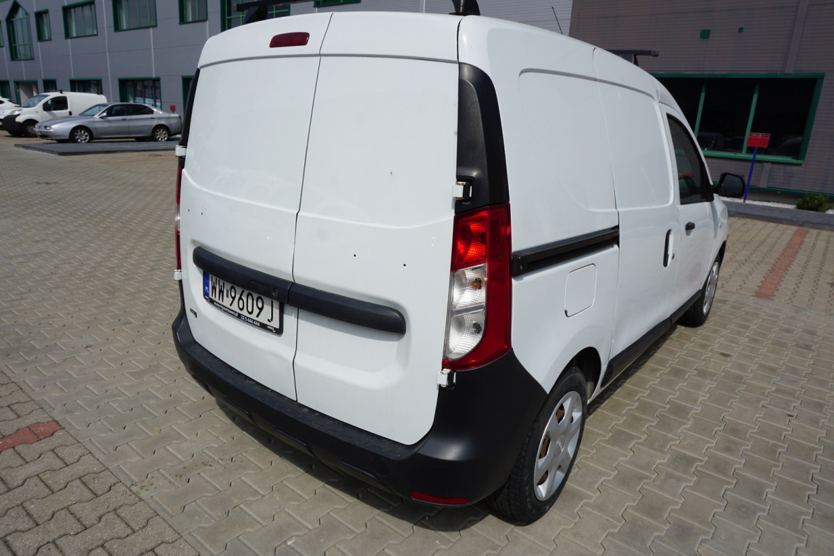 DACIA DOKKER FURGON BLASZAK - Βαν: φωτογραφία 3 DACIA DOKKER FURGON BLASZAK - Βαν: φωτογραφία 3