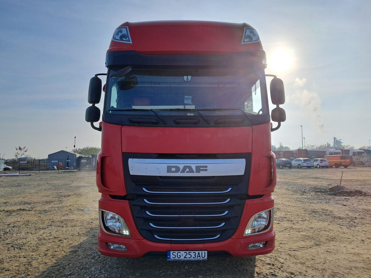 DAF XF 460 FT CIĄGNIK SIODŁOWY - Τράκτορας: φωτογραφία 3 DAF XF 460 FT CIĄGNIK SIODŁOWY - Τράκτορας: φωτογραφία 3