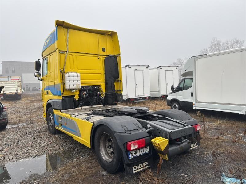 DAF XF CIĄGNIK SIODŁOWY - Τράκτορας: φωτογραφία 3 DAF XF CIĄGNIK SIODŁOWY - Τράκτορας: φωτογραφία 3