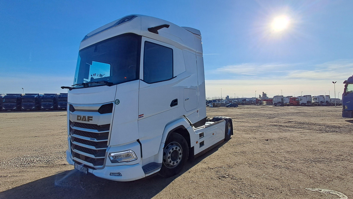 DAF XG 480 FT CIĄGNIK SIODŁOWY - Τράκτορας: φωτογραφία 2 DAF XG 480 FT CIĄGNIK SIODŁOWY - Τράκτορας: φωτογραφία 2