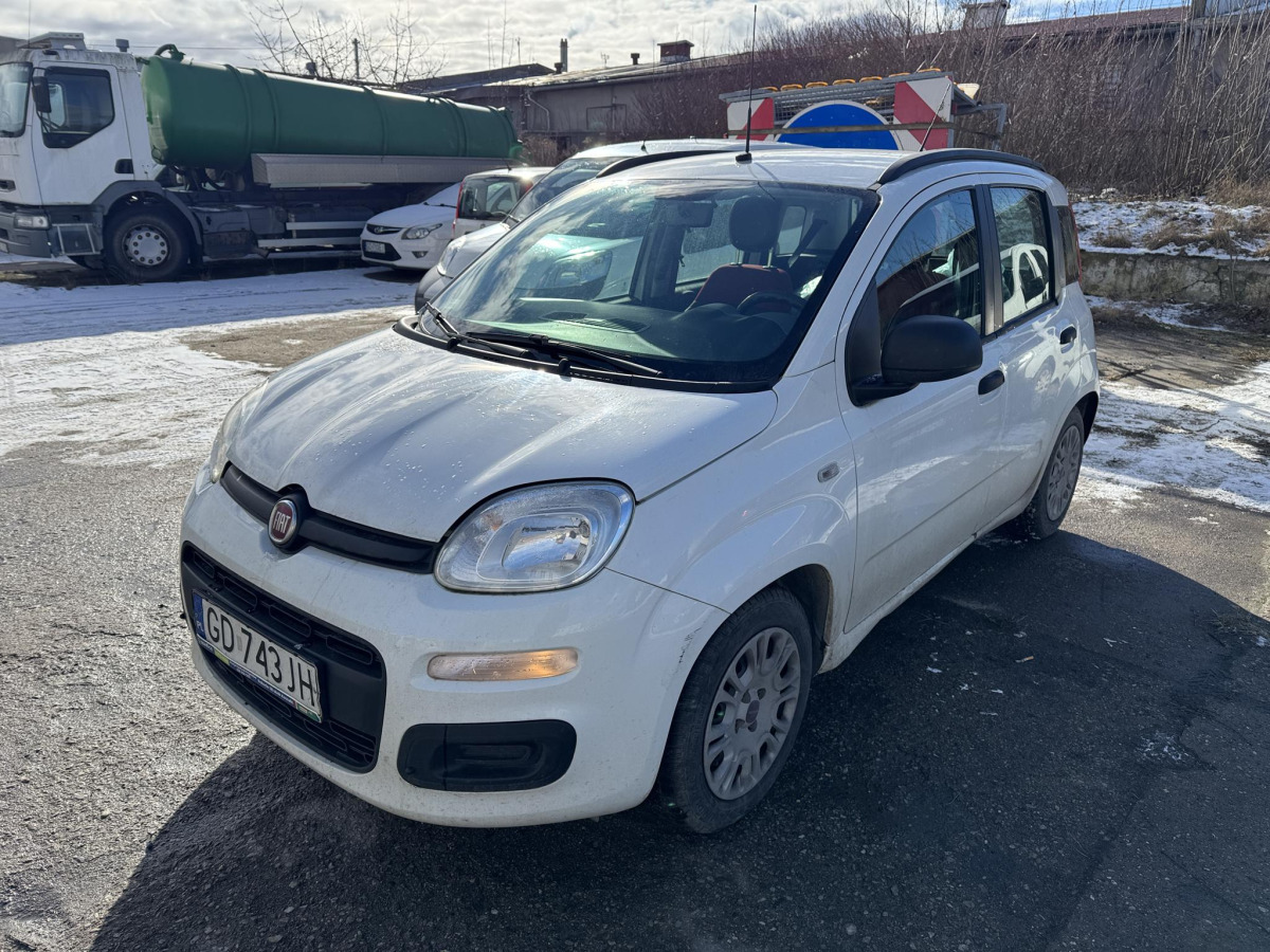 FIAT PANDA HATCHBACK - Αυτοκίνητο: φωτογραφία 2 FIAT PANDA HATCHBACK - Αυτοκίνητο: φωτογραφία 2