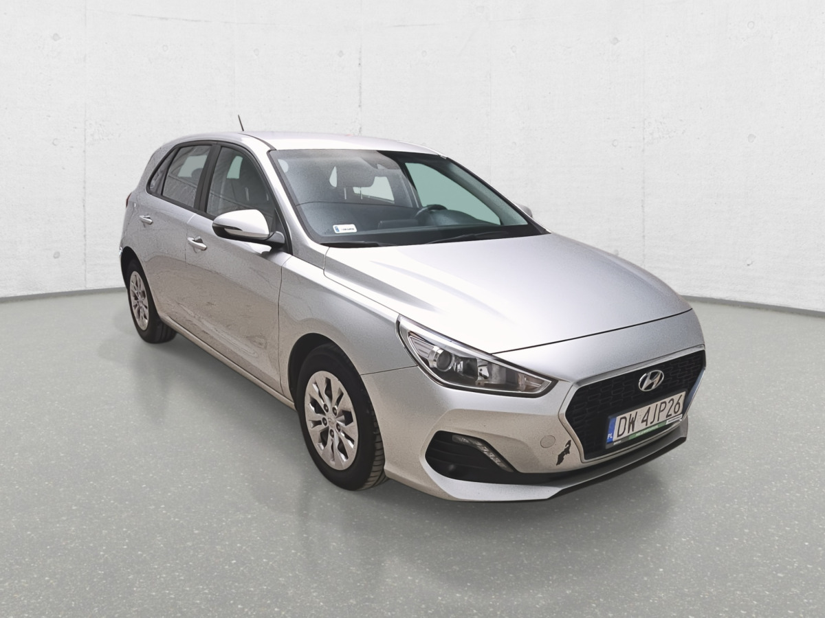 HYUNDAI I30 HATCHBACK - Hatchback: φωτογραφία 1 HYUNDAI I30 HATCHBACK - Hatchback: φωτογραφία 1