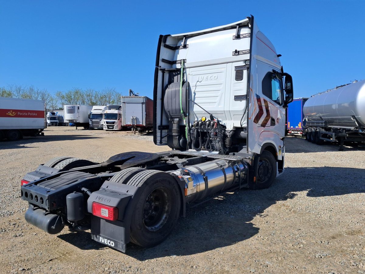 IVECO AS440ST/FP LT LNG CIĄGNIK SIODŁOWY - Τράκτορας: φωτογραφία 5 IVECO AS440ST/FP LT LNG CIĄGNIK SIODŁOWY - Τράκτορας: φωτογραφία 5
