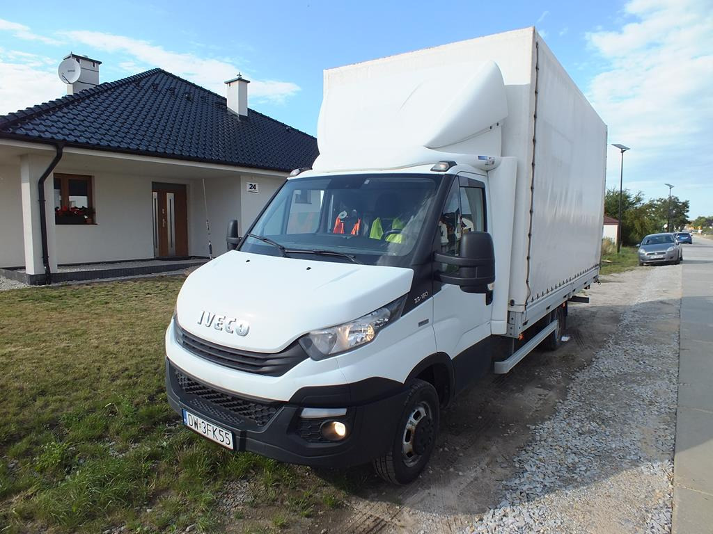 IVECO DAILY PLANDEKA - Επαγγελματικό αυτοκίνητο με μουσαμά: φωτογραφία 2 IVECO DAILY PLANDEKA - Επαγγελματικό αυτοκίνητο με μουσαμά: φωτογραφία 2