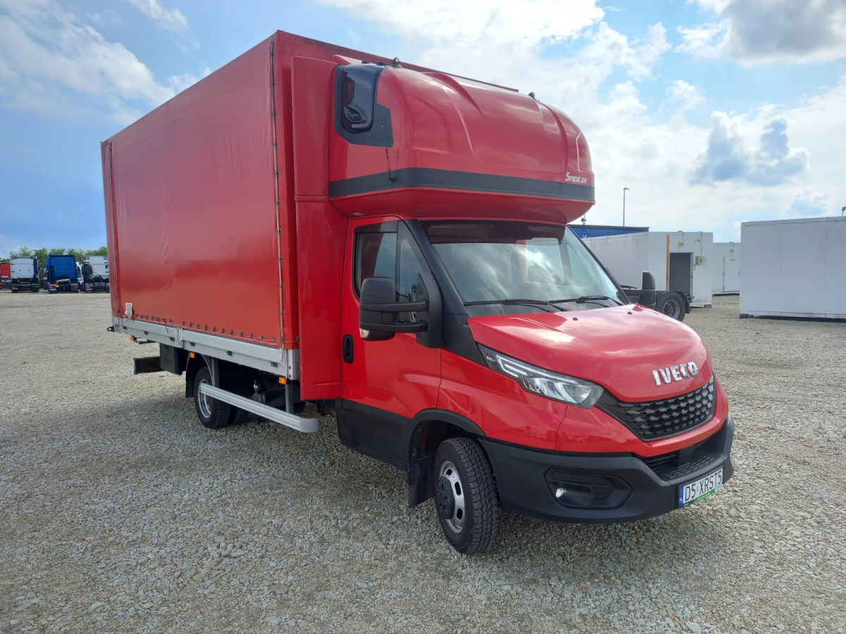 IVECO/JUSAM STANISŁAWJURKOWSKI 50C18/JU06 PLANDEKA - Επαγγελματικό αυτοκίνητο με μουσαμά: φωτογραφία 1 IVECO/JUSAM STANISŁAWJURKOWSKI 50C18/JU06 PLANDEKA - Επαγγελματικό αυτοκίνητο με μουσαμά: φωτογραφία 1