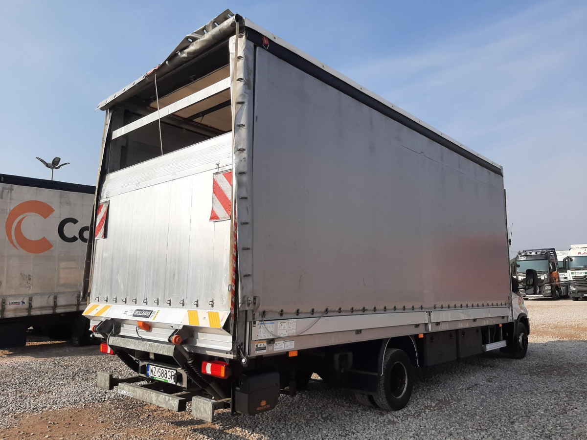 IVECO/JUSAM STANISŁAWJURKOWSKI 70C18/JU06 PLANDEKA Z WINDĄ - Επαγγελματικό αυτοκίνητο με μουσαμά: φωτογραφία 5 IVECO/JUSAM STANISŁAWJURKOWSKI 70C18/JU06 PLANDEKA Z WINDĄ - Επαγγελματικό αυτοκίνητο με μουσαμά: φωτογραφία 5