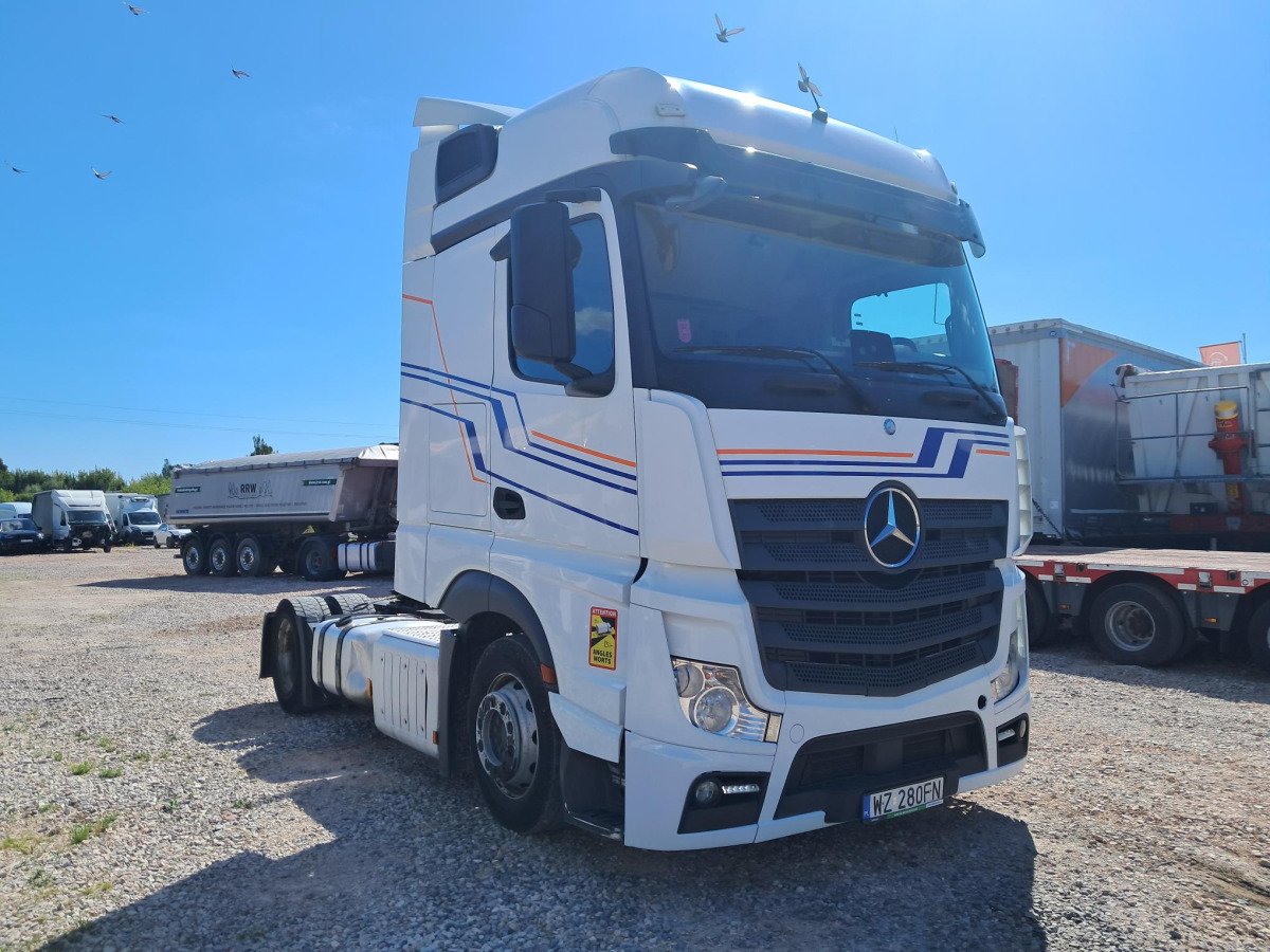 MERCEDES BENZ ACTROS CIĄGNIK SIODŁOWY - Τράκτορας: φωτογραφία 1 MERCEDES BENZ ACTROS CIĄGNIK SIODŁOWY - Τράκτορας: φωτογραφία 1