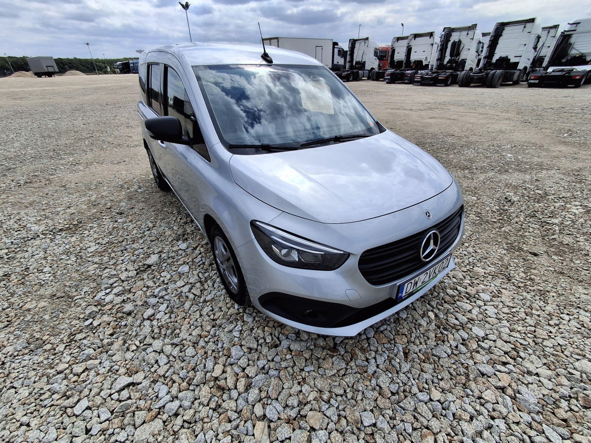 MERCEDES BENZ CITAN MINIVAN - Αυτοκίνητο: φωτογραφία 1 MERCEDES BENZ CITAN MINIVAN - Αυτοκίνητο: φωτογραφία 1