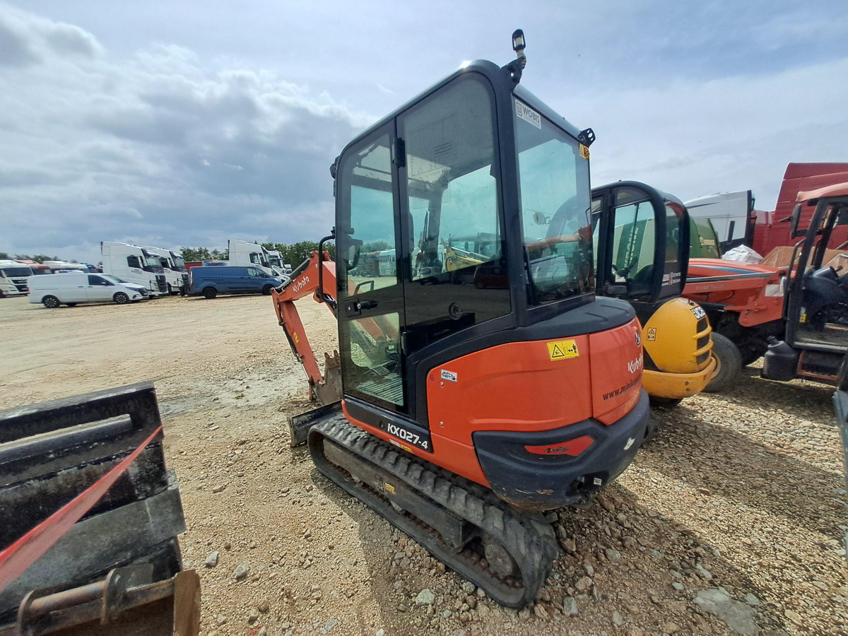 Minikoparka – KUBOTA KX027-4 – 2022 – 17,5 kW – szybkozłącze - Μίνι εκσκαφέας: φωτογραφία 4 Minikoparka – KUBOTA KX027-4 – 2022 – 17,5 kW – szybkozłącze - Μίνι εκσκαφέας: φωτογραφία 4