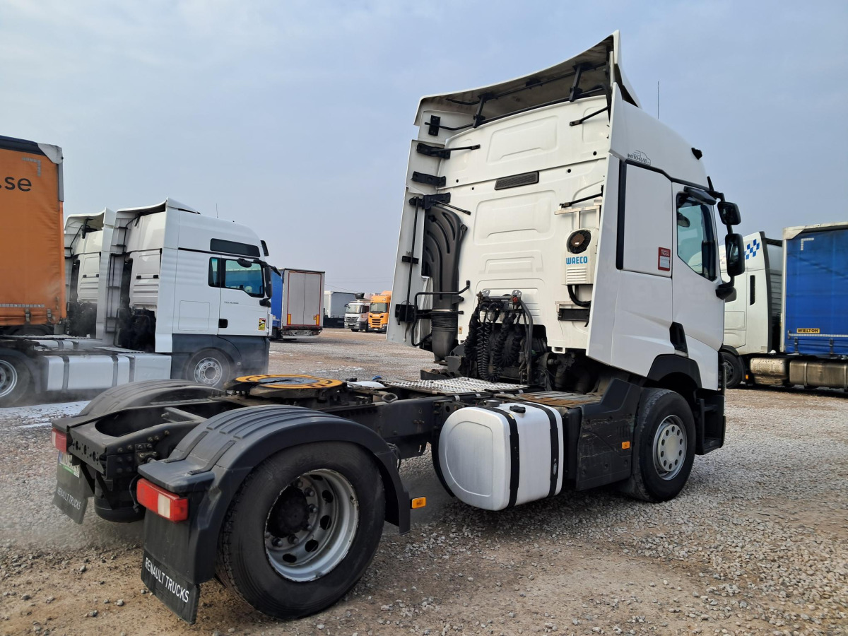 RENAULT T CIĄGNIK SIODŁOWY - Τράκτορας: φωτογραφία 4 RENAULT T CIĄGNIK SIODŁOWY - Τράκτορας: φωτογραφία 4