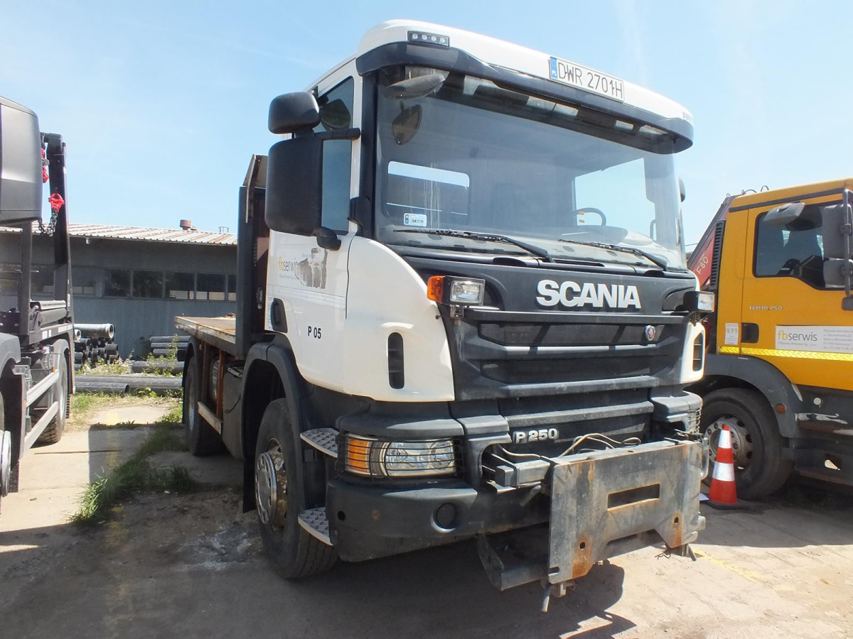 SCANIA P250 DO ZABUDOWY - Φορτηγό με ανοιχτή καρότσα: φωτογραφία 1 SCANIA P250 DO ZABUDOWY - Φορτηγό με ανοιχτή καρότσα: φωτογραφία 1