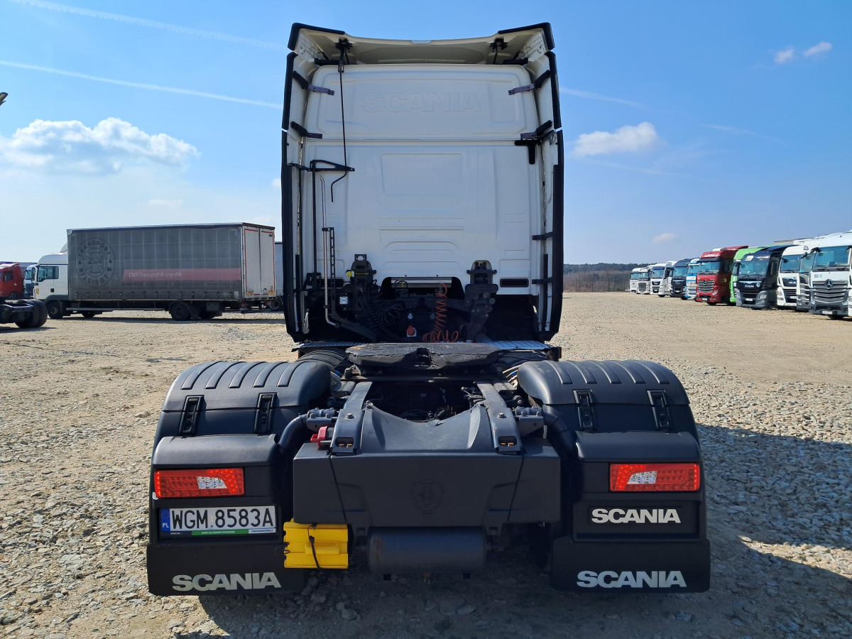 SCANIA R410 CIĄGNIK SIODŁOWY - Τράκτορας: φωτογραφία 4 SCANIA R410 CIĄGNIK SIODŁOWY - Τράκτορας: φωτογραφία 4