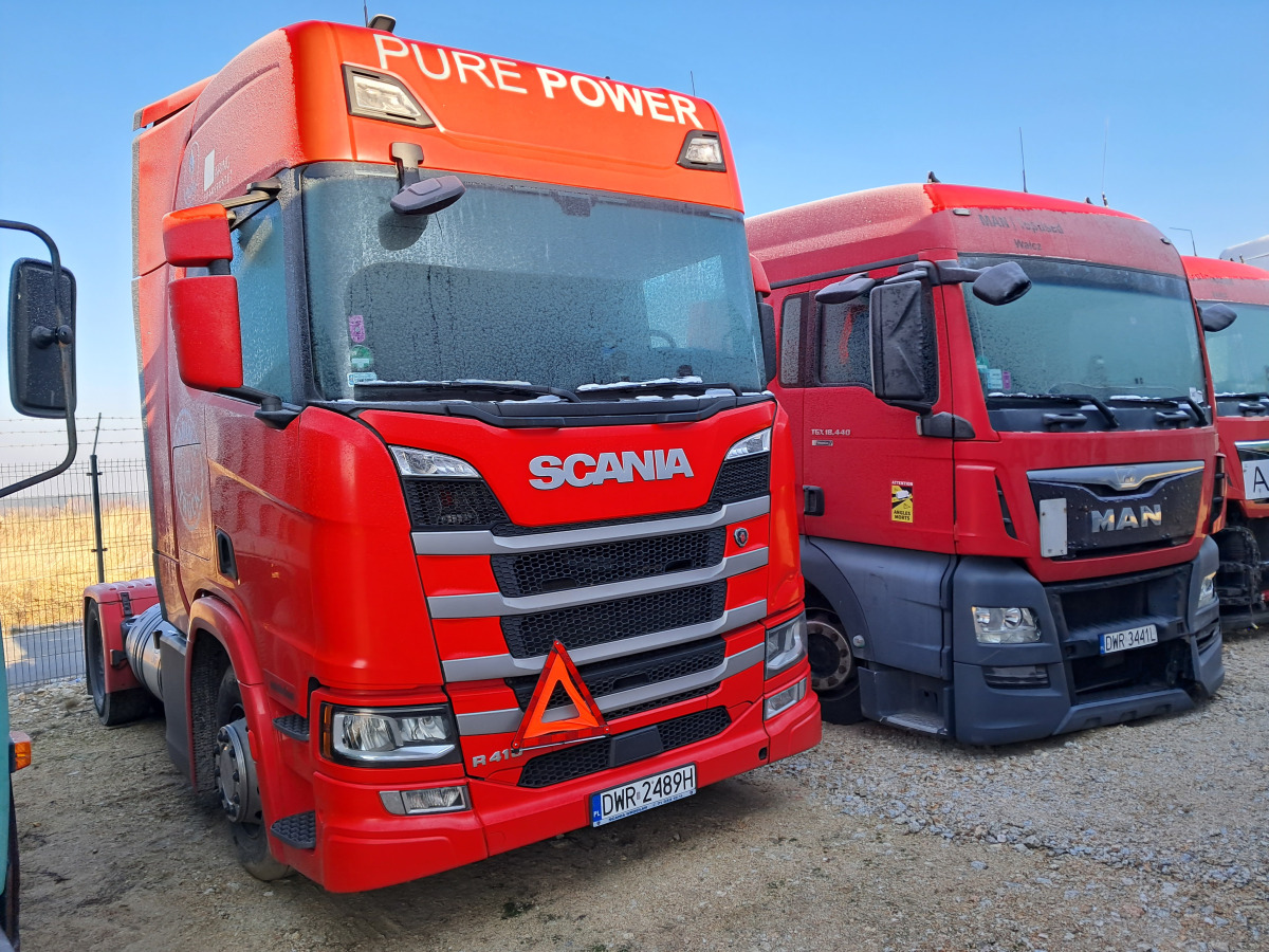 SCANIA R410 CIĄGNIK SIODŁOWY - Τράκτορας: φωτογραφία 1 SCANIA R410 CIĄGNIK SIODŁOWY - Τράκτορας: φωτογραφία 1